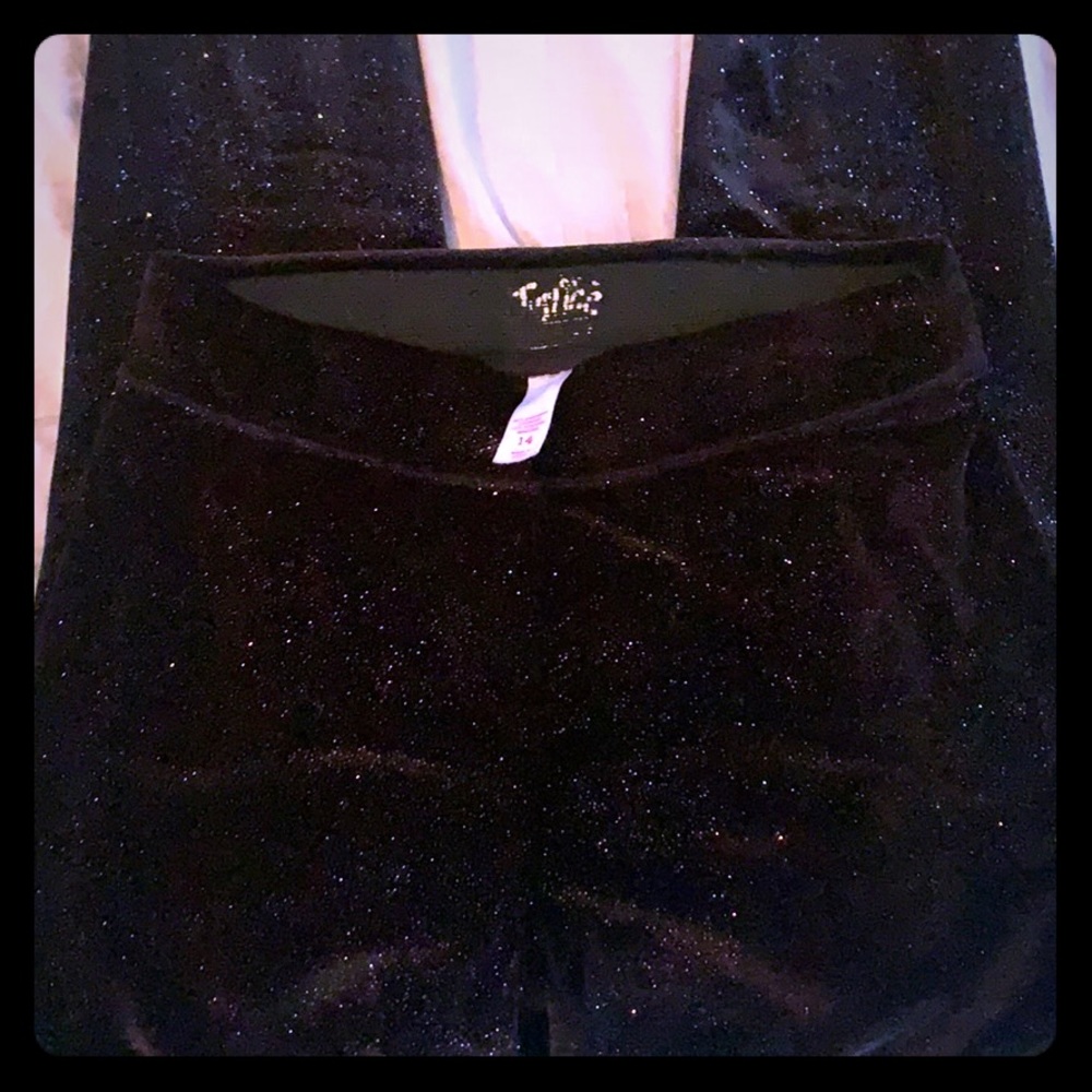 Justice girls black glitter leggings.